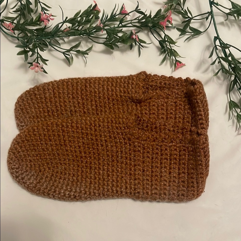 Hand Knit Slippers Brown Unisex New NWOT